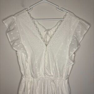 AMERICAN EAGLE NEW Short Romper Women L White Eyelet V-Neck Tie Embroider Pocket